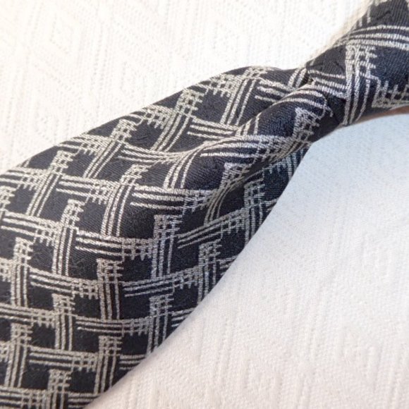 Calvin Klein | Accessories | Calvin Klein Silver Gray  CALVIN KLEIN black silver gray diamond silk tie